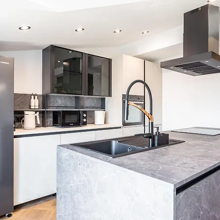 Apartament B Luxury Near W Big Terrace & Sea View Kaštela