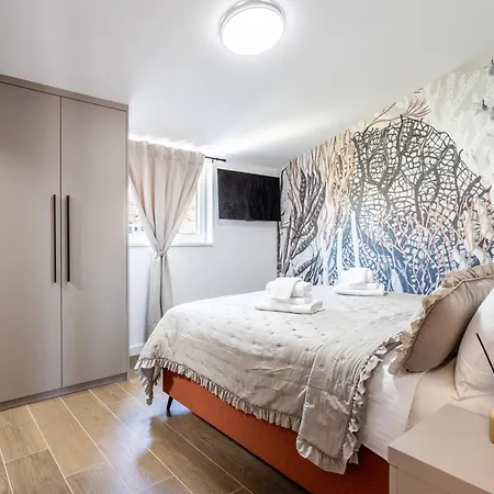 B Luxury Near W Big Terrace & Sea View Kaštela