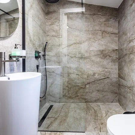 B Luxury Near W Big Terrace & Sea View * Kaštela